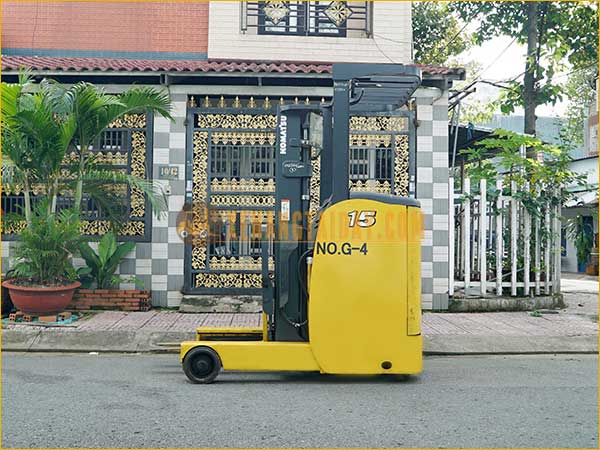 Xe nâng điện đứng lái KOMATSU FB15RL-15