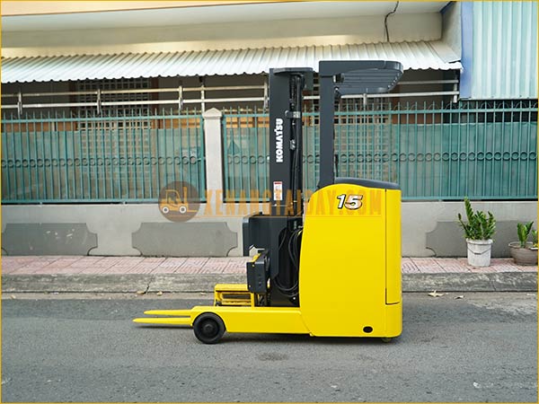 Xe nâng điện đứng lái KOMATSU FB15RL-15