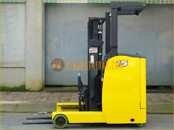 Xe nâng điện đứng lái KOMATSU FB15RL-15