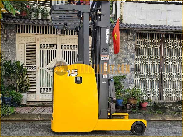 Xe nâng điện đứng lái KOMATSU FB15RS-15