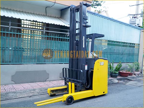 Xe nâng điện đứng lái KOMATSU FB18RL-14