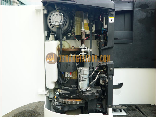 Xe nâng điện đứng lái NICHIYU FBRM15-80-350