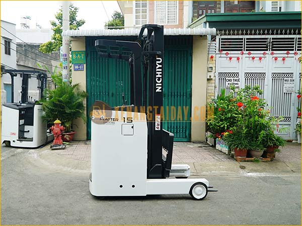 Xe nâng điện đứng lái NICHIYU FBRM15-80-400