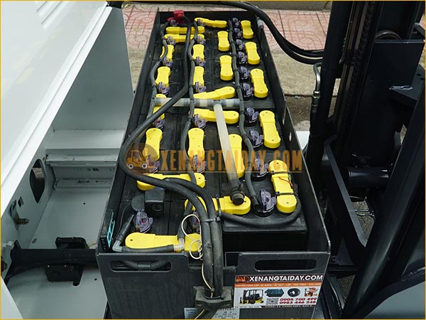Xe nâng điện đứng lái NICHIYU FBRM20-H80B-470