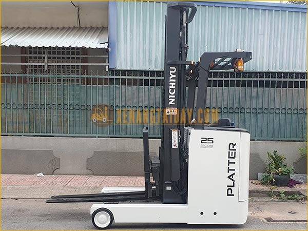 Xe nâng điện đứng lái NICHIYU FBRM25-80-450SF gắn pin lithum 48V - 340Ah PKGFF48340
