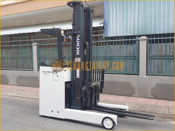 Xe nâng điện đứng lái NICHIYU FBRM25-80-450SF gắn pin lithum 48V - 340Ah PKGFF48340