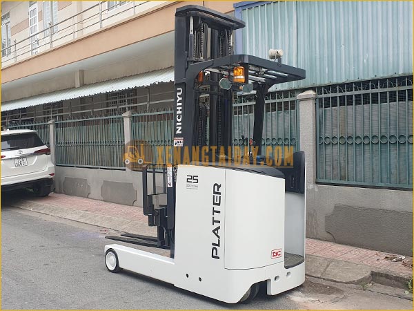 Xe nâng điện đứng lái NICHIYU FBRM25-80-450SF gắn pin lithum 48V - 340Ah PKGFF48340