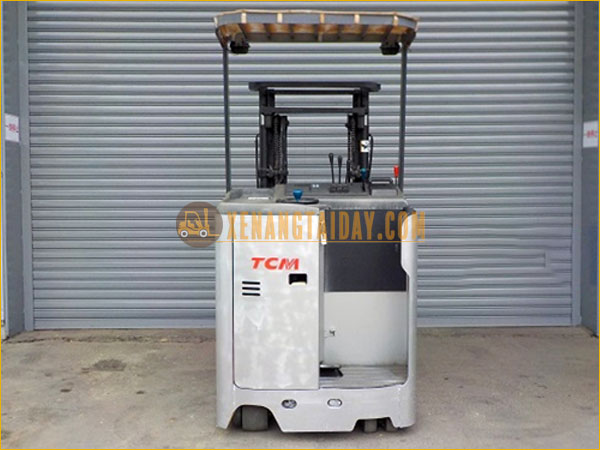 Xe nâng điện đứng lái TCM FR10-7
