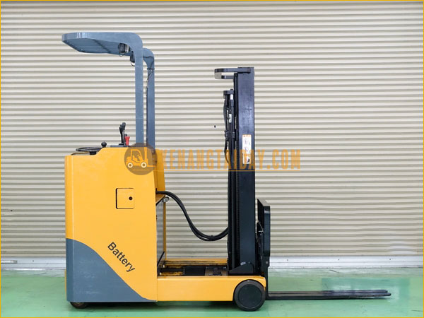 Xe nâng điện đứng lái TCM FBR15-16