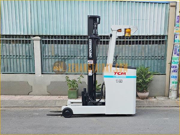 Xe nâng điện đứng lái TCM - UNICARRIERS FRHB18-8