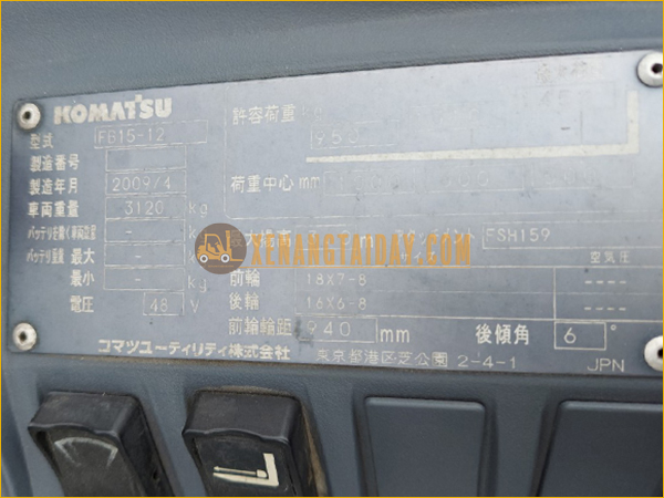 Xe nâng điện ngồi lái KOMATSU FB15-12