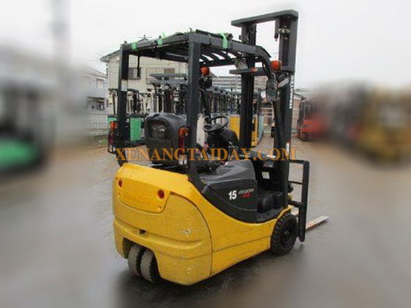 Xe nâng điện ngồi lái ba bánh KOMATSU FB15M-12