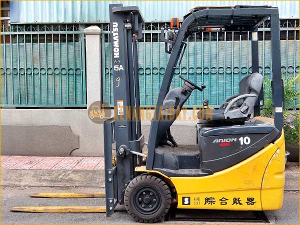 Xe nâng điện ngồi lái KOMATSU FB10M-12