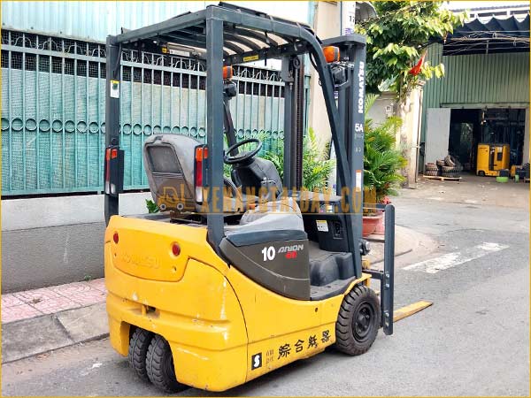Xe nâng điện ngồi lái KOMATSU FB10M-12