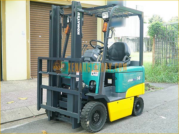 Xe nâng điện ngồi lái KOMATSU FB14EX-11