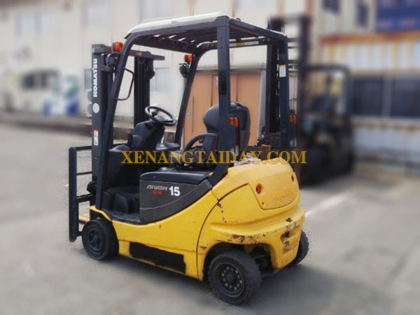 Xe nâng điện ngồi lái KOMATSU FB15-12