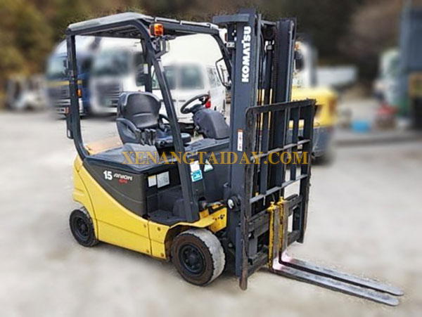 Xe nâng điện ngồi lái KOMATSU FB15-12