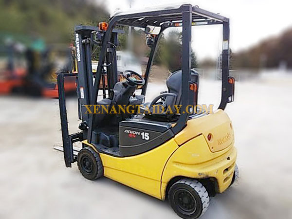 Xe nâng điện ngồi lái KOMATSU FB15-12