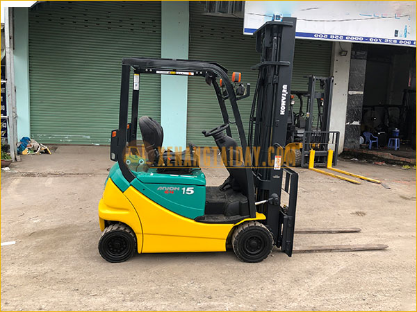 Xe nâng điện ngồi lái KOMATSU FB15-12