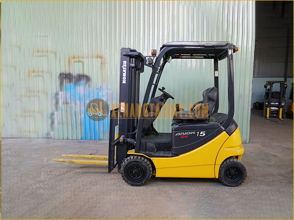 Xe nâng điện ngồi lái KOMATSU FB15-12