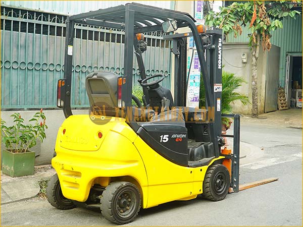 Xe nâng điện ngồi lái KOMATSU FB15-12 gắn pin lithum 48V - 340Ah PKGFF48340