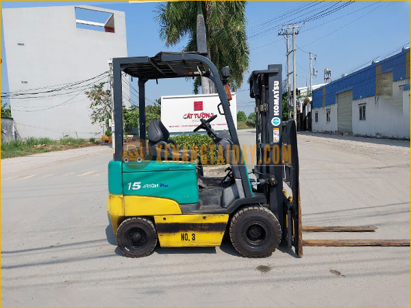 Xe nâng điện ngồi lái KOMATSU FB15EX-11