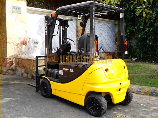 Xe nâng điện ngồi lái KOMATSU FB15G-12