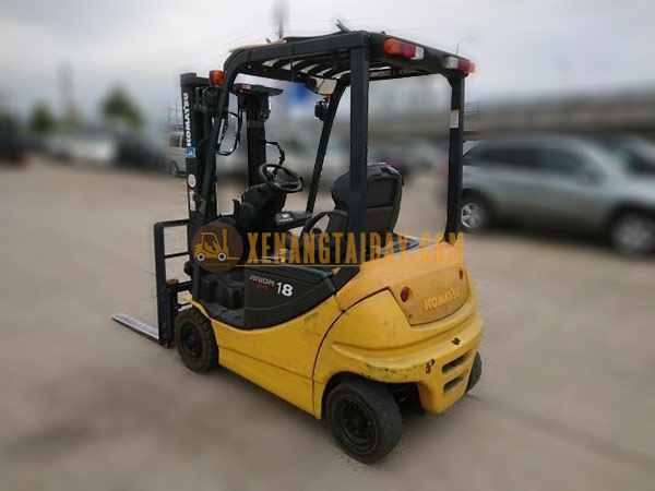 Xe nâng điện ngồi lái KOMATSU FB18-12