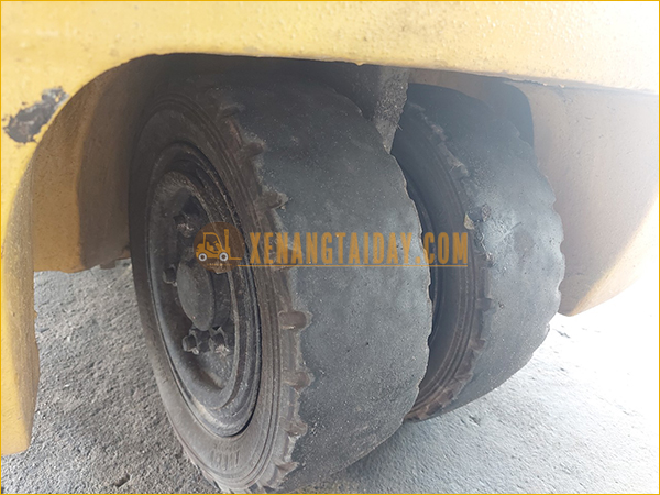 Xe nâng điện ngồi lái 3 bánh KOMATSU FB15M-12