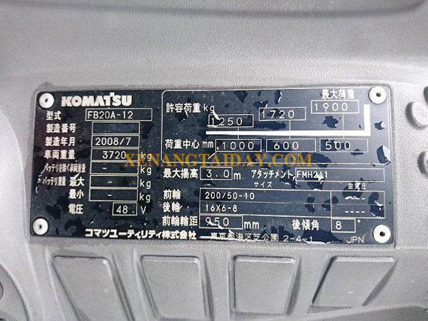 Xe nâng điện ngồi lái KOMATSU FB20A-12