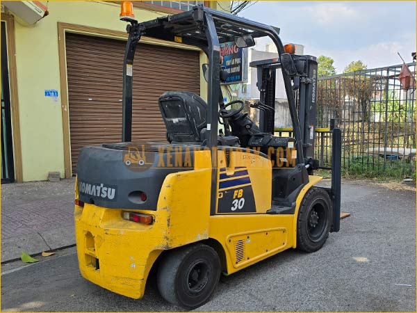 Xe nâng điện ngồi lái KOMATSU FB30-12 gắn pin lithum 72V - 460Ah PKGFF72460