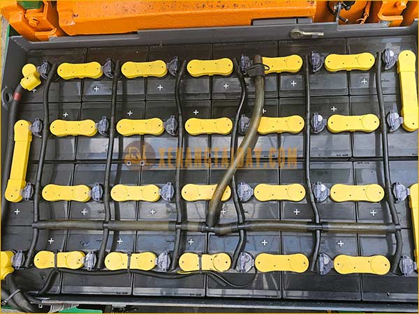 Xe nâng điện ngồi lái NICHIYU FB15P-75B-300PFL