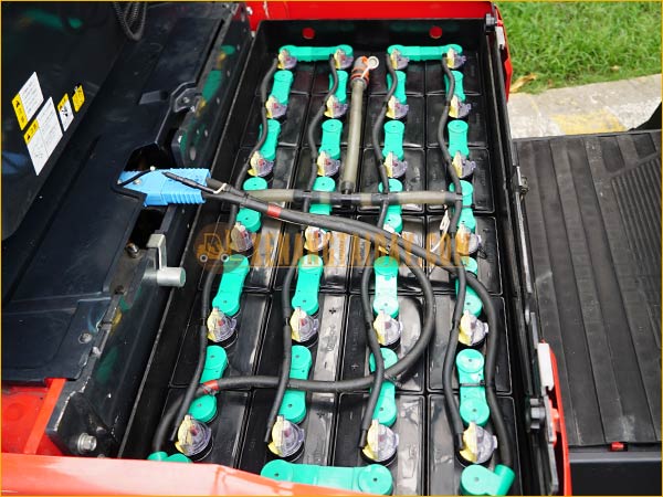 Xe nâng điện ngồi lái NICHIYU FB15PN-80-300