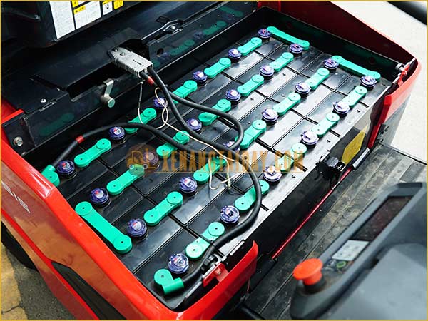 Xe nâng điện ngồi lái NICHIYU FB15PN-80BC-300F