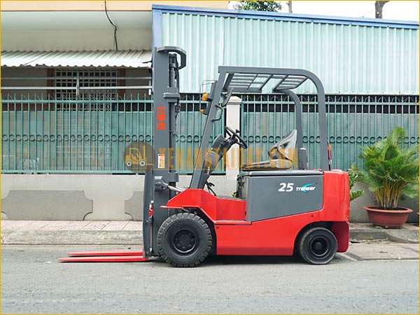 Xe nâng điện ngồi lái NICHIYU FB25PN-70-370