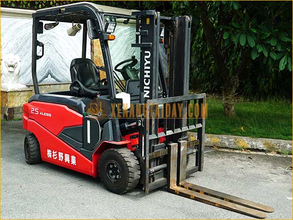 Xe nâng điện ngồi lái NICHIYU FBB25PN-80-300AF