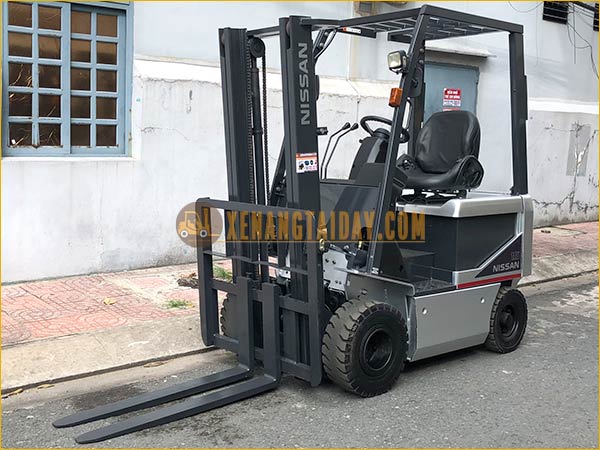 Xe nâng điện ngồi lái 1.5 tấn NISSAN K1B1L15