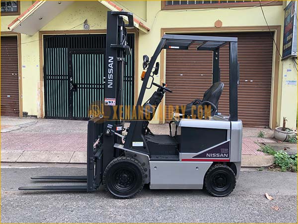 Xe nâng điện ngồi lái NISSAN K1B1L15