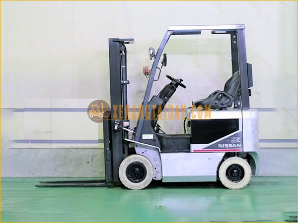 Xe nâng điện ngồi lái Nissan NJ1P1L15