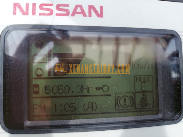 Xe nâng điện ngồi lái Nissan 02ZT1B2R20
