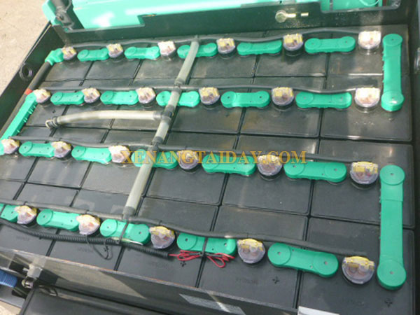 Xe nâng điện ngồi lái NICHIYU FB20PN-77-300AF