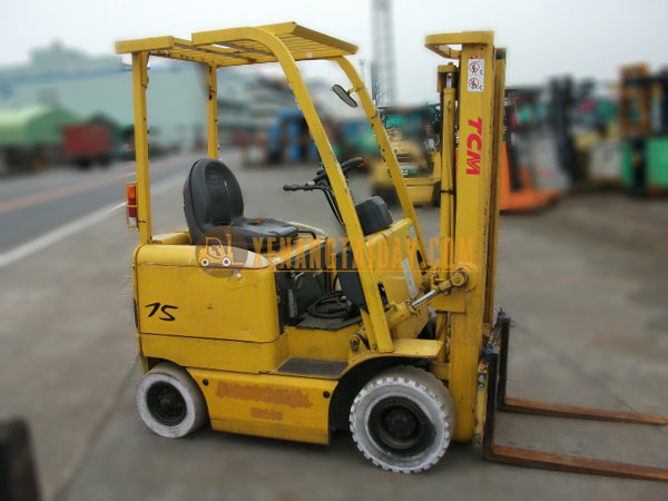 Xe nâng điện ngồi lái TCM FB15-6