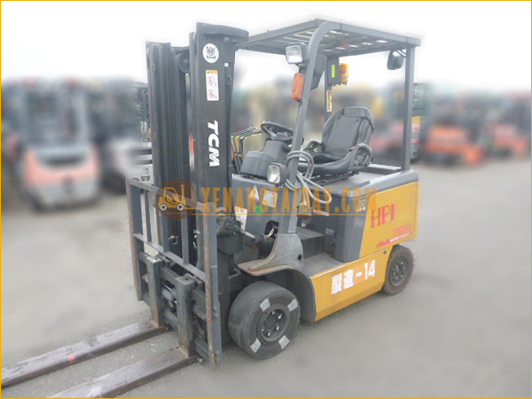 Xe nâng điện ngồi lái TCM FB20-7