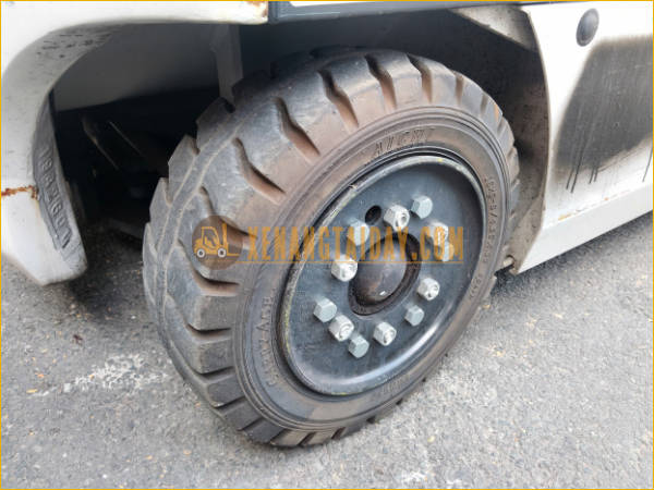 Xe nâng điện ngồi lái UNICARRIERS FB15-8
