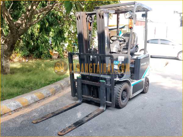 Xe nâng điện ngồi lái UNICARRIERS FB15-8