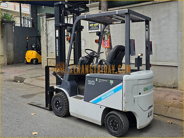 Xe nâng điện ngồi lái UNICARRIERS FB20-8