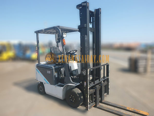 Xe nâng điện ngồi lái UNICARRIERS FB25-8