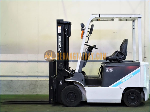 Xe nâng điện ngồi lái UNICARRIERS FB25-8