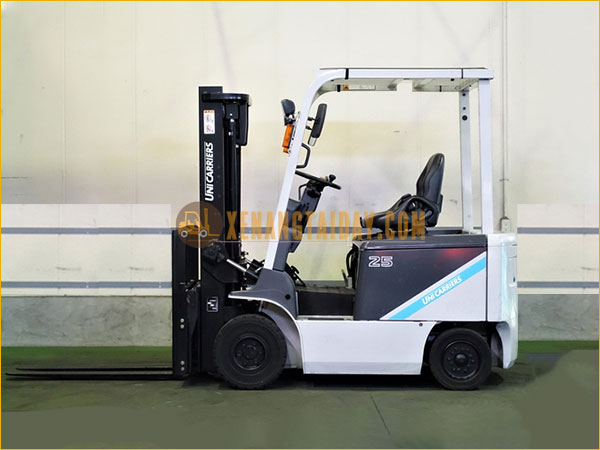 Xe nâng điện ngồi lái UNICARRIERS FB25-8
