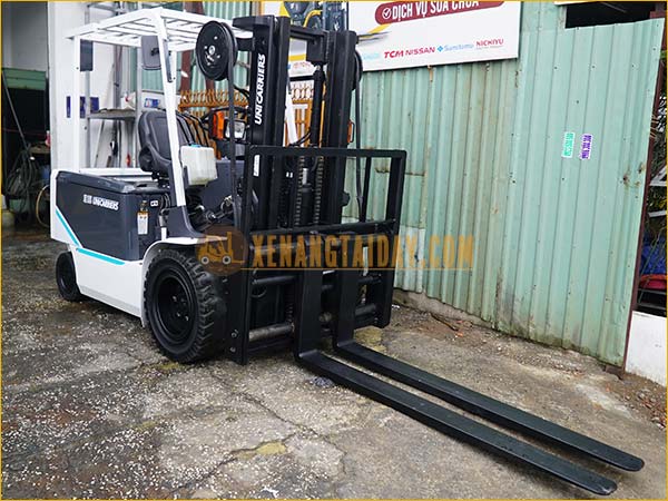 Xe nâng điện ngồi lái UNICARRIERS FB35-8S